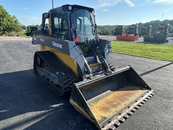 Image of John Deere 325G equipment image 3
