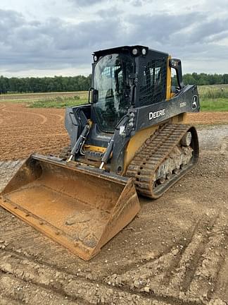 Image of John Deere 325G equipment image 1