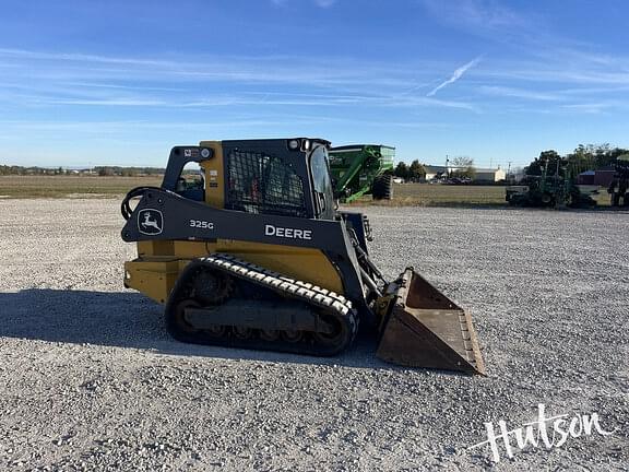 Image of John Deere 325G equipment image 1