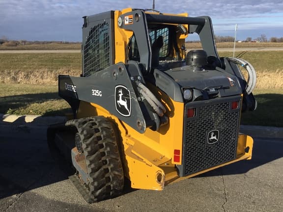 Image of John Deere 325G equipment image 4