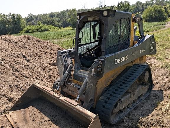 Image of John Deere 325G Primary image