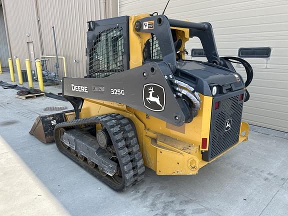 Image of John Deere 325G equipment image 1