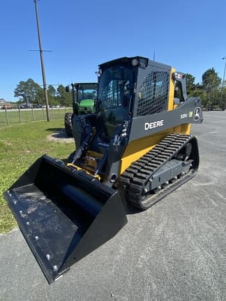 Image of John Deere 325G Primary image