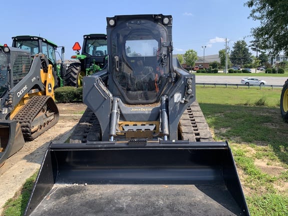 2022 John Deere 325G Equipment Image0