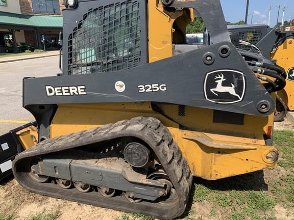 Image of John Deere 325G equipment image 3