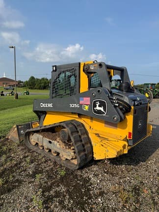 Image of John Deere 325G equipment image 2