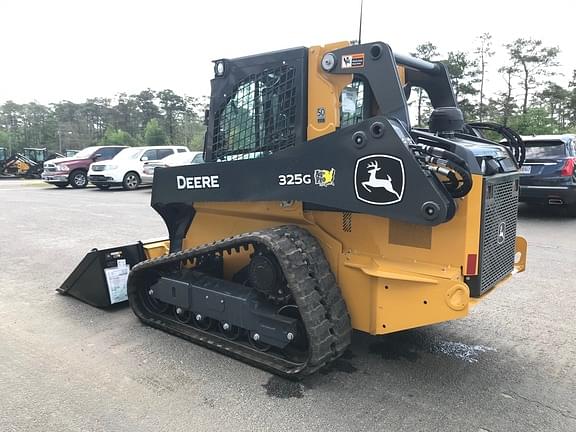 Image of John Deere 325G equipment image 4