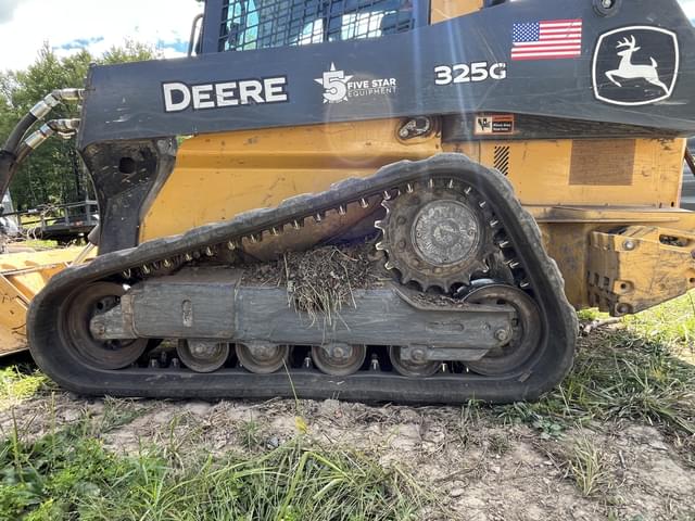 Image of John Deere 325G equipment image 2