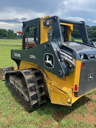 Image of John Deere 325G equipment image 1