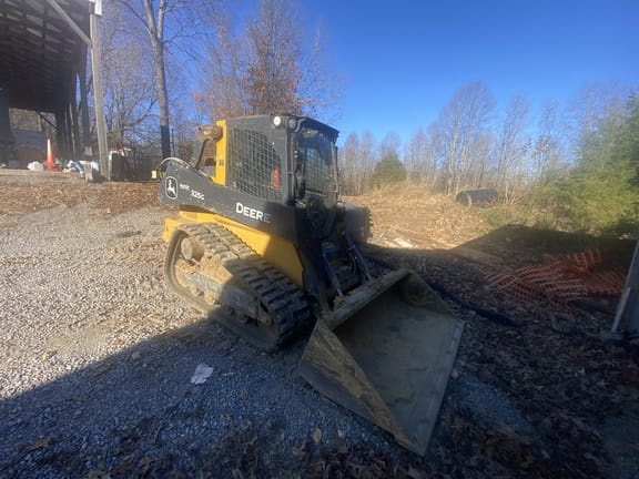 2022 John Deere 325G Equipment Image0