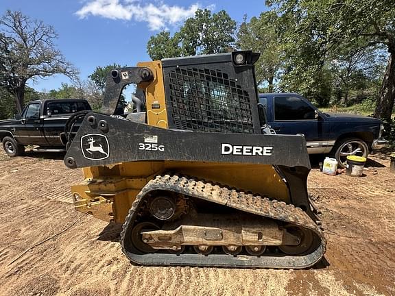Image of John Deere 325G equipment image 2