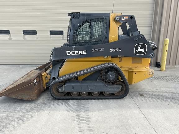 Image of John Deere 325G Primary image
