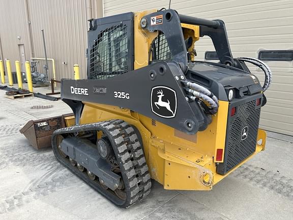 Image of John Deere 325G equipment image 4