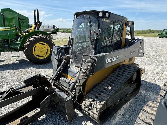 Image of John Deere 325G equipment image 1