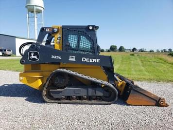 Main image John Deere 325G