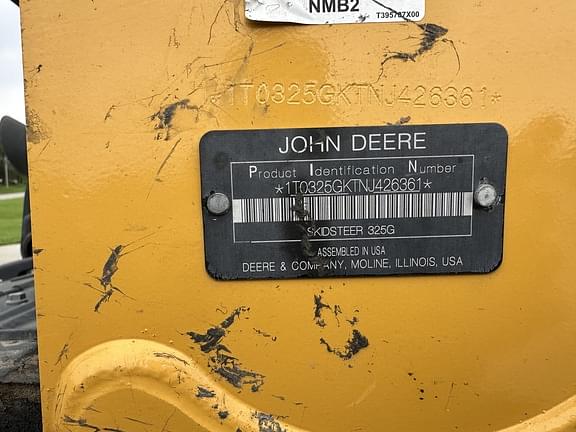 Image of John Deere 325G equipment image 1