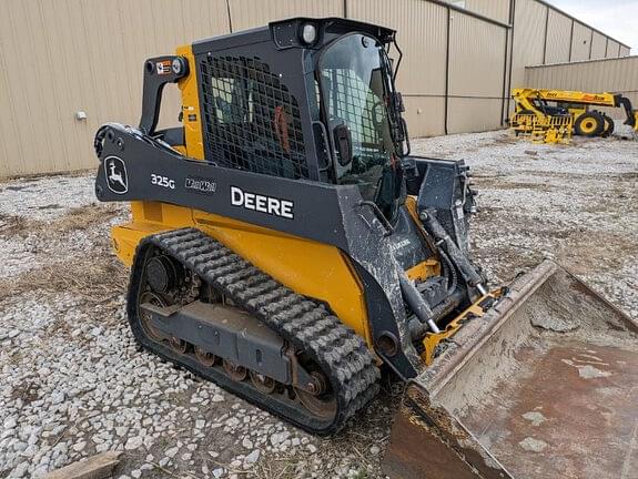 Image of John Deere 325G equipment image 1
