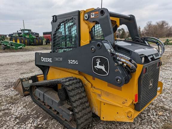 Image of John Deere 325G equipment image 4