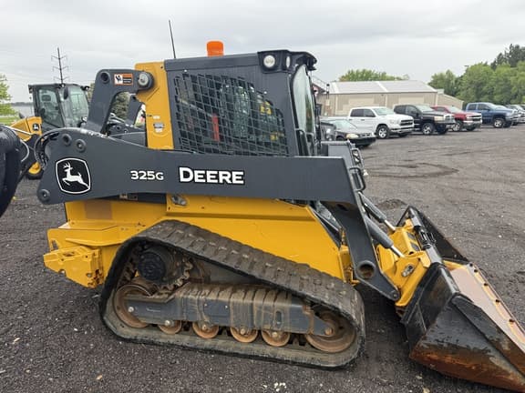 Image of John Deere 325G Primary image