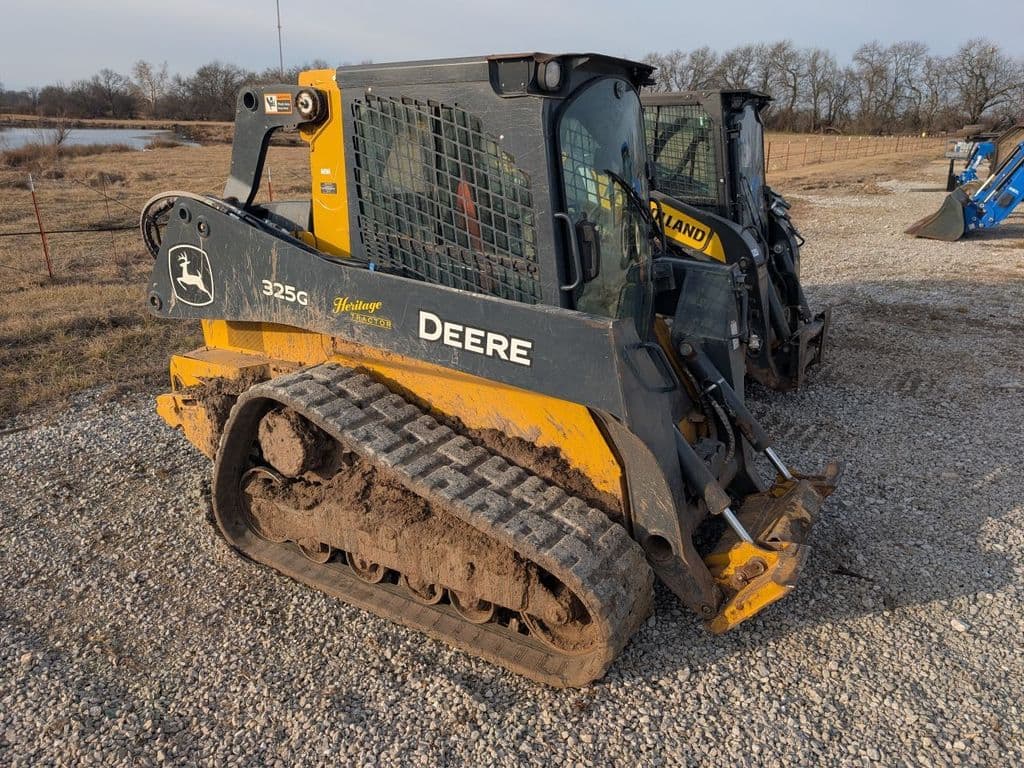 Image of John Deere 325G Image 0
