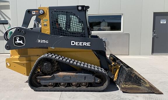 Image of John Deere 325G equipment image 1