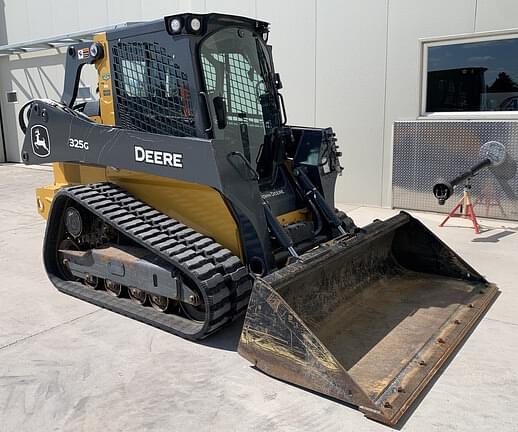 Image of John Deere 325G Primary image