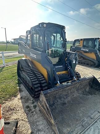 Image of John Deere 325G equipment image 1