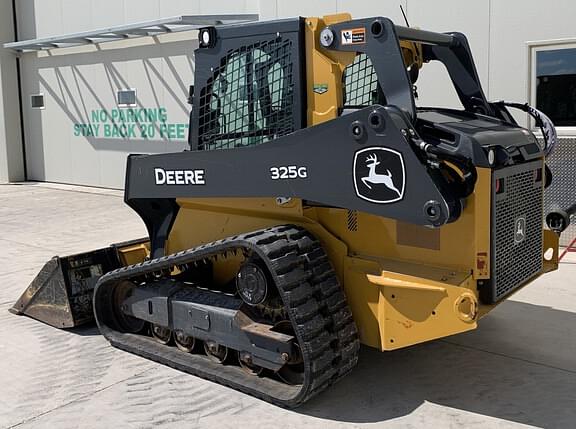 Image of John Deere 325G equipment image 4