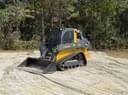 2022 John Deere 325G Image