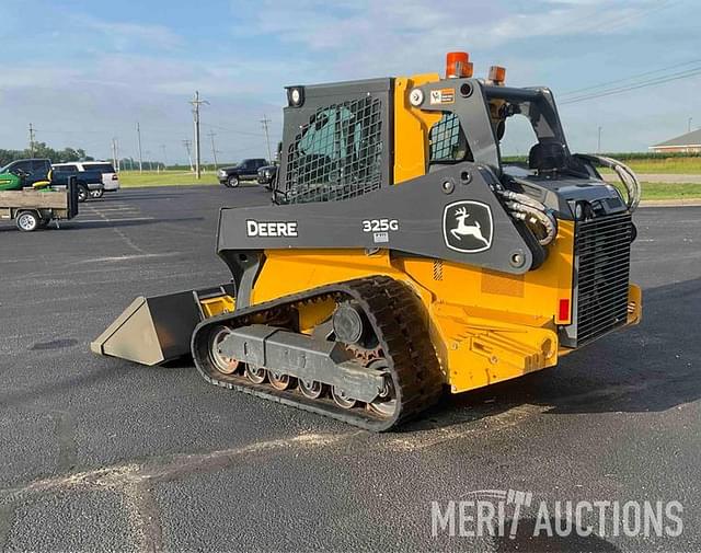 Image of John Deere 325G equipment image 2