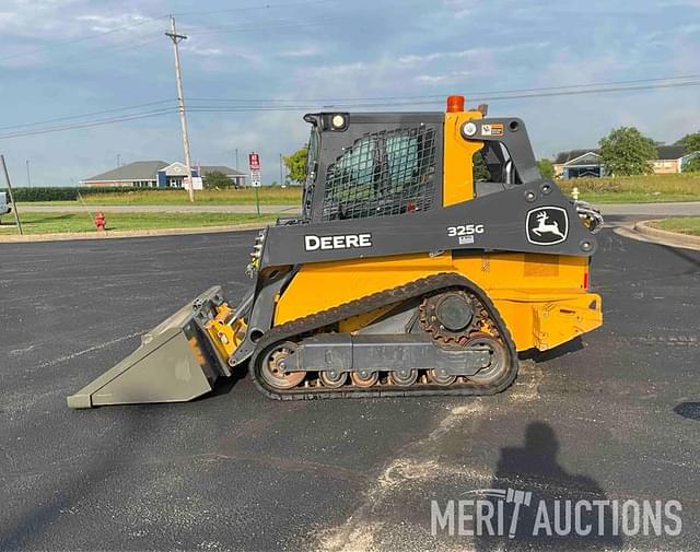 Image of John Deere 325G equipment image 1