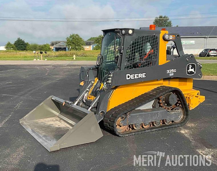 Image of John Deere 325G Primary image