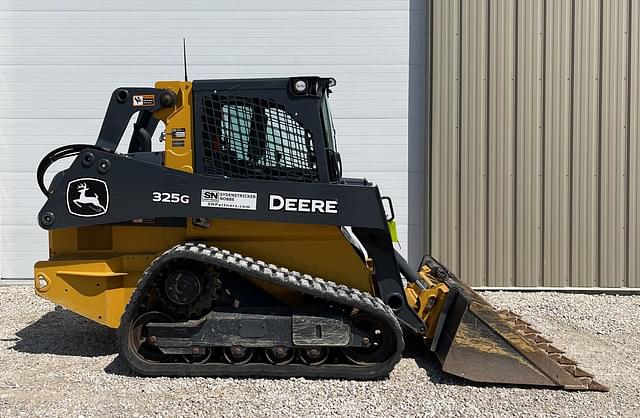 Image of John Deere 325G equipment image 2