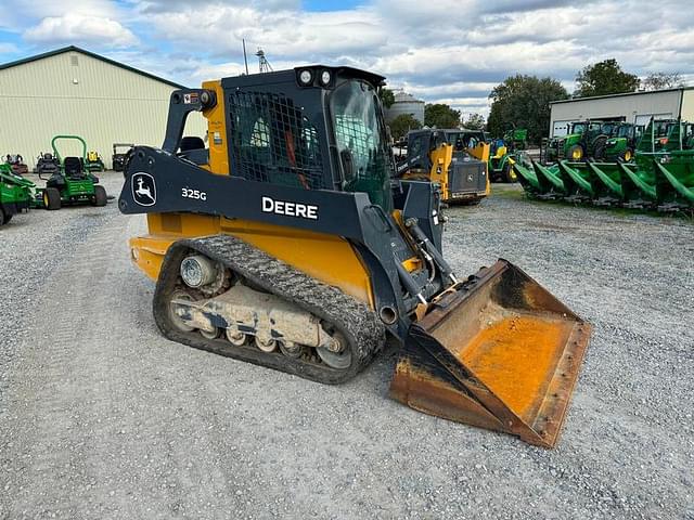 Image of John Deere 325G equipment image 2