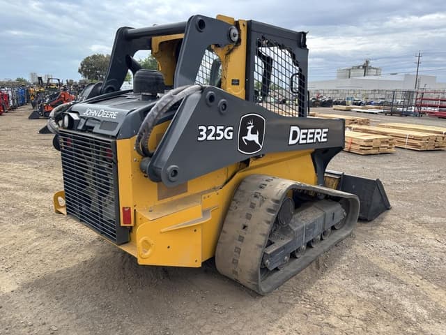 Image of John Deere 325G equipment image 2