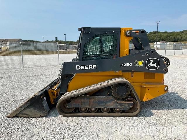 Image of John Deere 325G equipment image 2