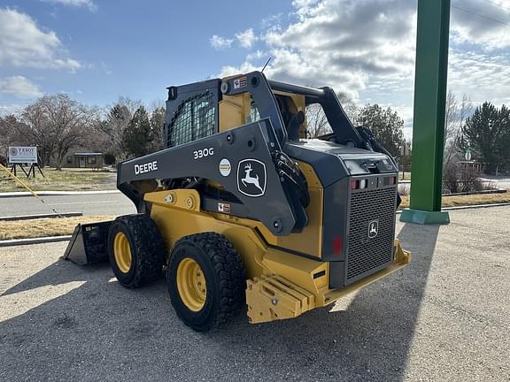 Image of John Deere 330G equipment image 2