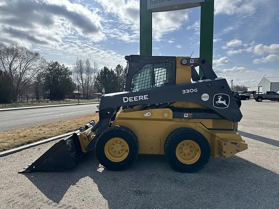 Image of John Deere 330G equipment image 3