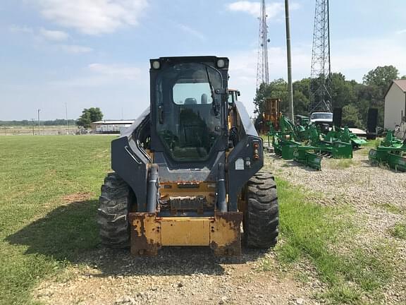 Image of John Deere 330G equipment image 1