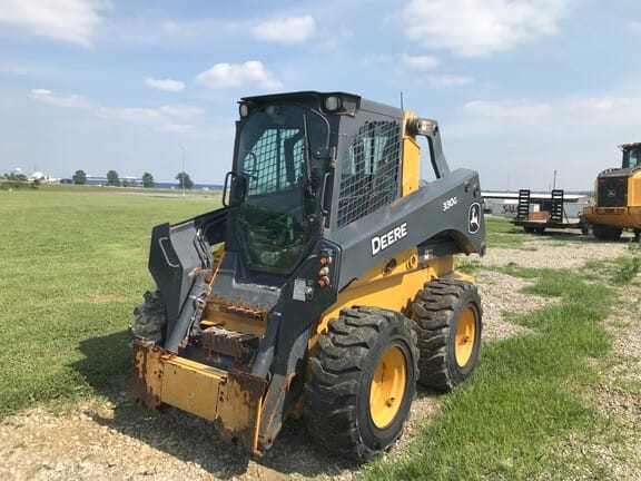 2022 John Deere 330G Equipment Image0