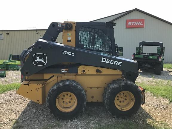 Image of John Deere 330G equipment image 3