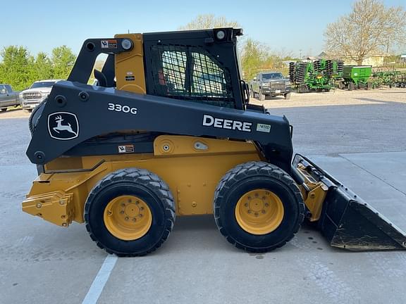 Image of John Deere 330G equipment image 4