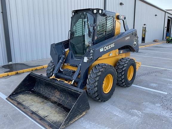 Image of John Deere 330G equipment image 1