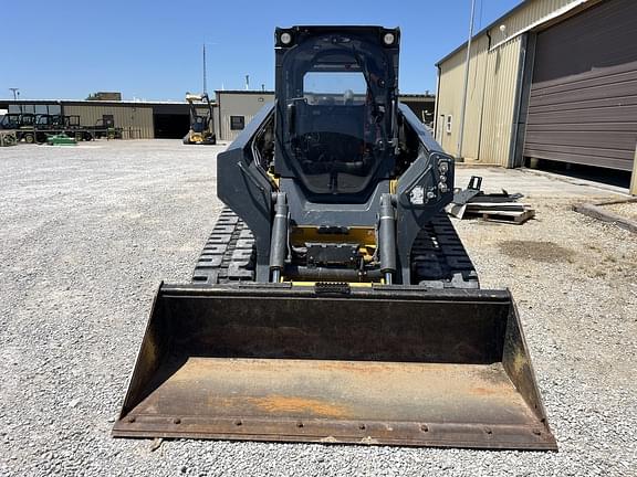 Image of John Deere 331G equipment image 3