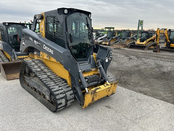 Image of John Deere 331G equipment image 1