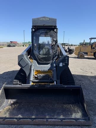 Image of John Deere 331G equipment image 2