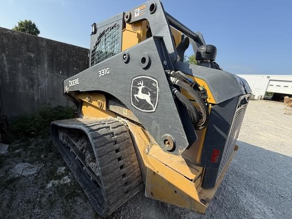 Image of John Deere 331G equipment image 4