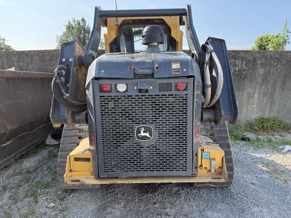 Image of John Deere 331G equipment image 3