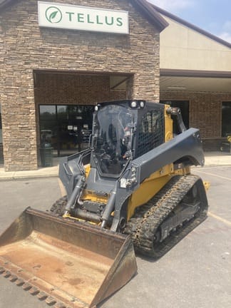 2022 John Deere 331G Equipment Image0