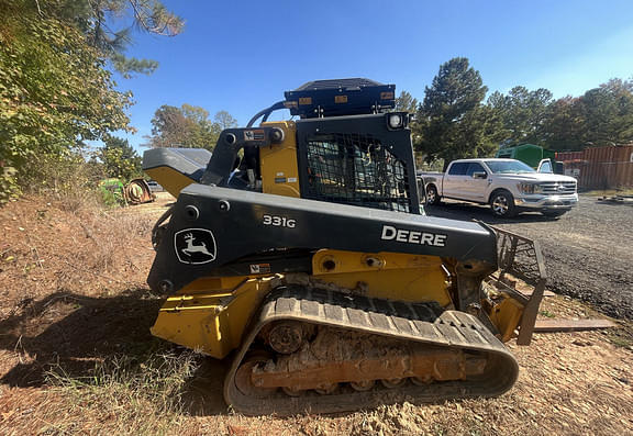 Image of John Deere 331G Image 0